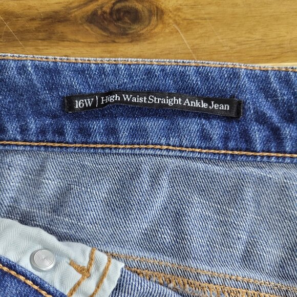 Talbots Women's Size 16W Ventura Wash High Waist Straight Ankle Jeans Raw Hem - Picture 8 of 11